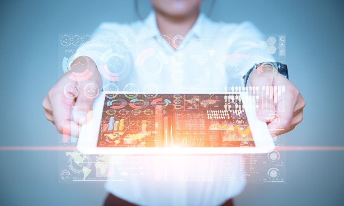 Hologram Teknolojisi Ne İşe Yarar?