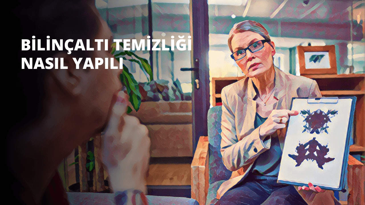 Bir kadın sandalyede oturmakta ve elinde bir pano tutmaktadır. Yüzünde odaklanmış bir ifadeyle panoya bakıyor. Siyah bir gömlek ve mavi bir kot pantolon giymiştir. Panoda, üzerinde iki resim bulunan bir kağıt parçası var. En yakın resim, içinde bir yaprak olan bir resim çerçevesi. Diğer elinde ise kâğıda doğru tuttuğu bir kalem var. Etrafı birkaç bitkiyle çevrili, bunlardan birini kokluyor. Gözlükleri burun köprüsünün üzerine tünemiş. Arka plan açık gri bir duvar.