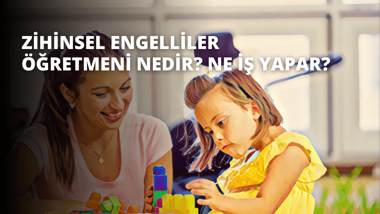 Bir kadın ve küçük bir çocuk birlikte renkli bloklarla oynuyor, kadın çocuğa gülümsüyor. Çocuk sarı bir elbise giyiyor ve kadın bloklarla birlikte bir masada oturuyor. Arka planda başka bir kişinin bulanık bir görüntüsü var. Ön planda kadının gülümseyen yüzünün yakın çekimi ve çocuğun yakın çekimi var. Kadın mor bir gömlek giyiyor ve arka planda mor bir nesne var. Her ikisi de aktiviteden keyif alıyor ve çocuğun ifadesi neşe dolu.