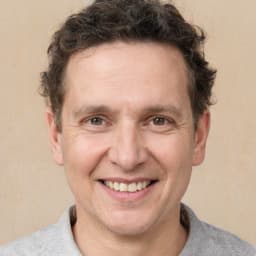 Dr. Murray Craig